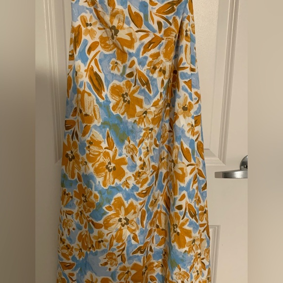 Midi Blue Floral Maxi Cutout Dress - Picture 11 of 14